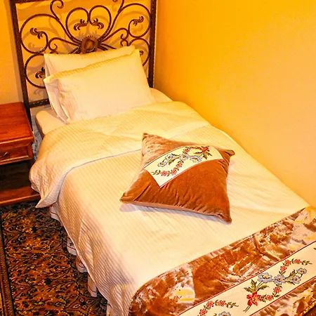 Butik Hotel-hasan Muallim 호텔 3*