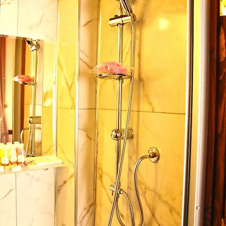 호텔 Butik Hotel-hasan Muallim Akşehir