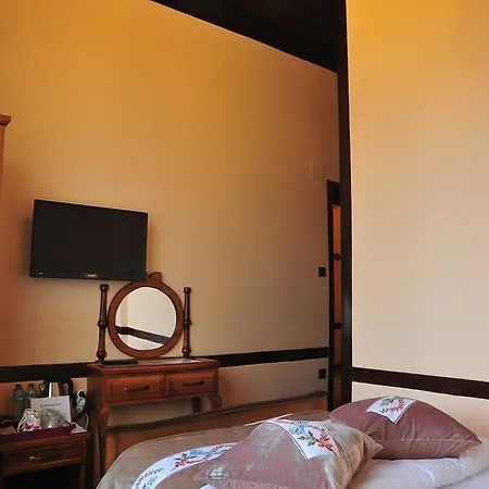 호텔 Butik Hotel-hasan Muallim Akşehir