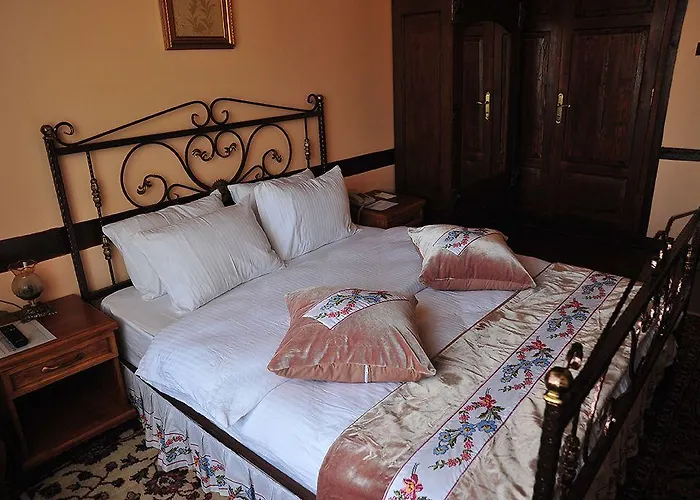 Butik Hotel-hasan Muallim מלון