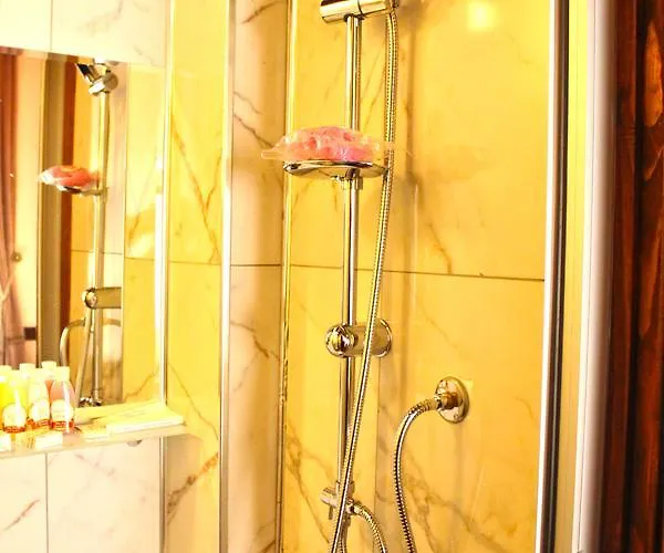 מלון Butik Hotel-hasan Muallim 3*